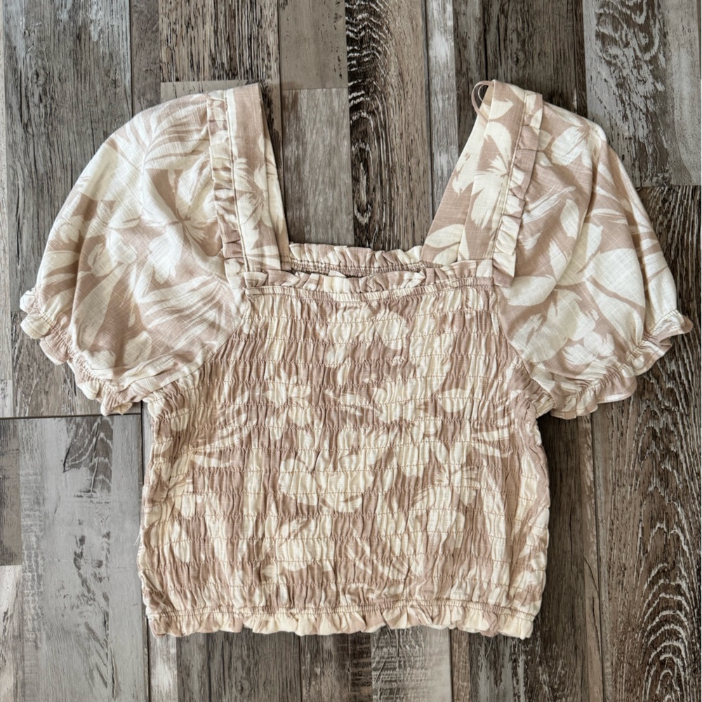 Beige Floral Blouse with Puff Sleeves
